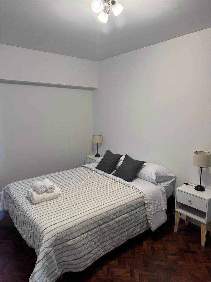 Depto Peatonal Apartment
